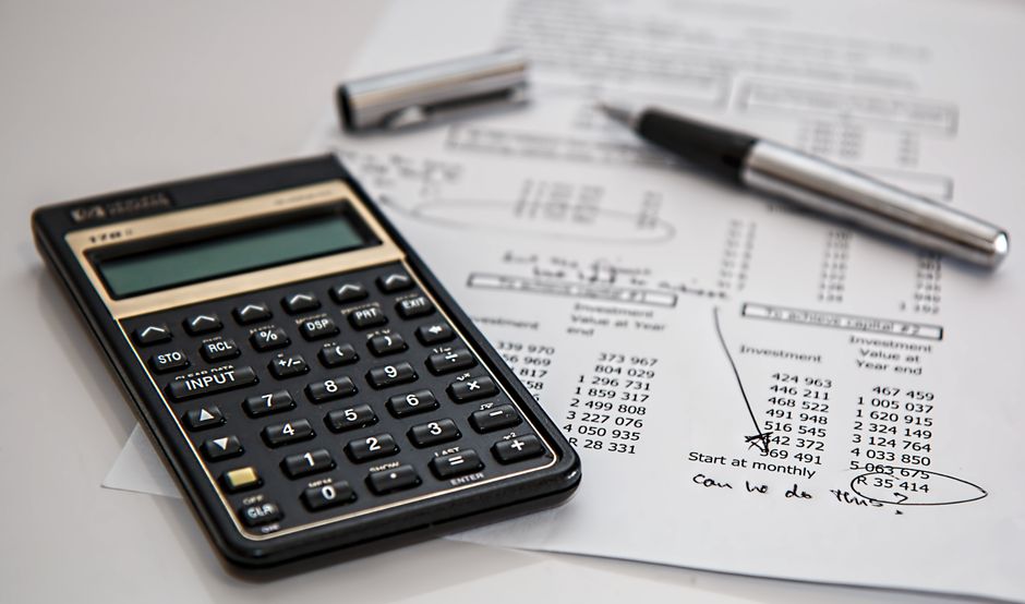 Financial calculator and planning sheet for determining daily risk allocation and loss boundaries