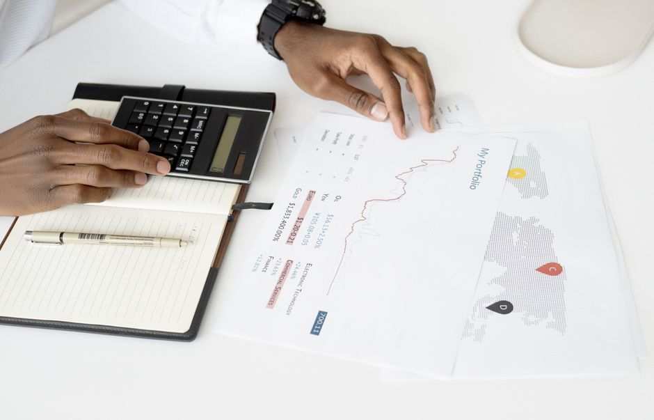 Trading cost calculation spreadsheet comparing cumulative evaluation fees